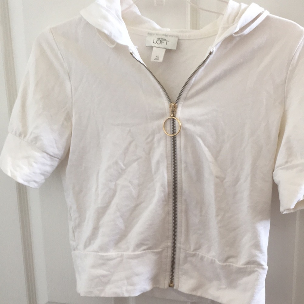 FINAL MARKDOWN Ann Taylor loft short sleeved jacket XS